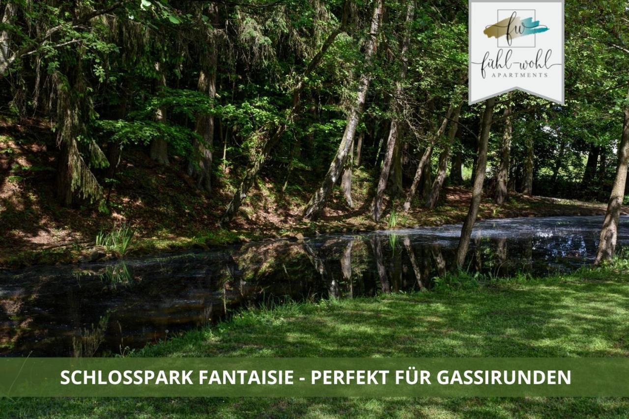 Ferienhaus Fantaisie - Wohnen Nahe Schlosspark -Stadtgrenze Bayreuth Fuer 1-5 Pers, Hunde Willkommen, Voll Eingezaeunt Eckersdorf Dış mekan fotoğraf